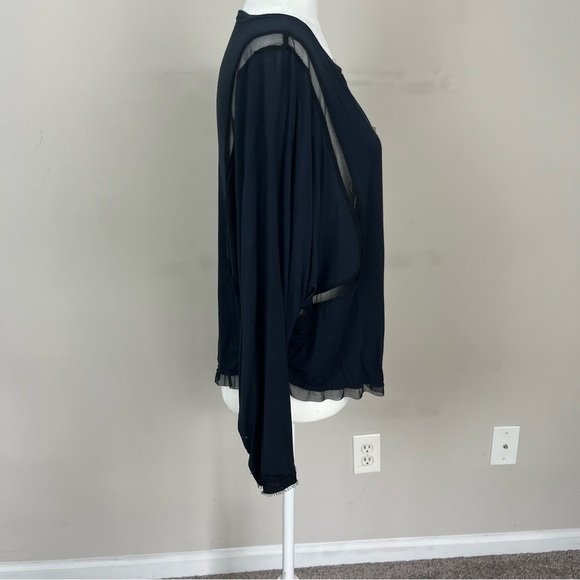 FREE PEOPLE INTIMATELY LOWKEY LONG SLEEVE PULLOVER IN NAVY AND BLACK SIZE SMALL - Picture 7 of 12